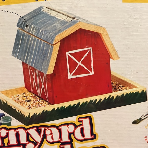 NIP Tim Allen Signature Stuff Barnyard Birdfeeder Project Kit NEW - Picture 4 of 8